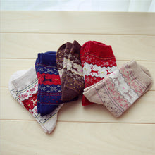 Load image into Gallery viewer, Fashion Winter Ladies Ankle Cute Socks