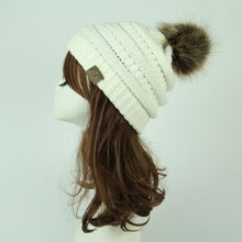 Load image into Gallery viewer, Women Winter Warm hat